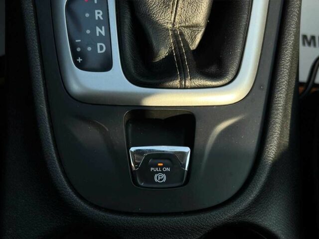 Красный Джип Чероки, объемом двигателя 2.4 л и пробегом 160 тыс. км за 12999 $, фото 20 на Automoto.ua