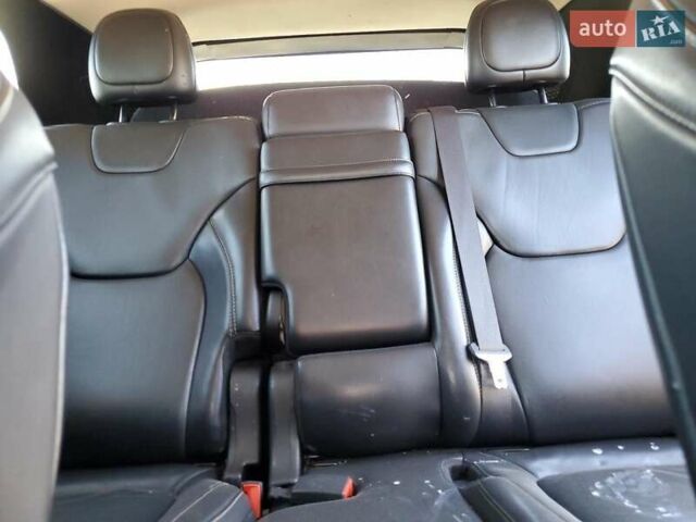 Червоний Джип Cherokee, об'ємом двигуна 2.36 л та пробігом 107 тис. км за 1900 $, фото 8 на Automoto.ua