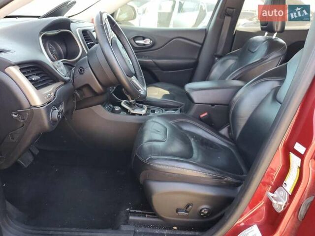 Червоний Джип Cherokee, об'ємом двигуна 2.36 л та пробігом 107 тис. км за 1900 $, фото 6 на Automoto.ua