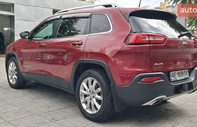 Червоний Джип Cherokee, об'ємом двигуна 3.24 л та пробігом 108 тис. км за 16300 $, фото 6 на Automoto.ua