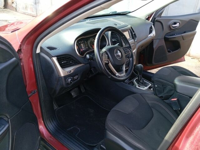 Красный Джип Чероки, объемом двигателя 0 л и пробегом 172 тыс. км за 9200 $, фото 12 на Automoto.ua