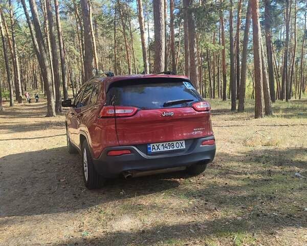 Красный Джип Чероки, объемом двигателя 2.36 л и пробегом 150 тыс. км за 14700 $, фото 10 на Automoto.ua