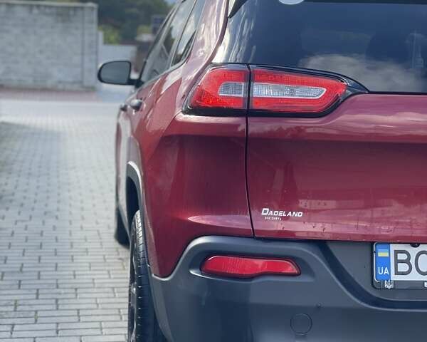 Красный Джип Чероки, объемом двигателя 2.36 л и пробегом 106 тыс. км за 12500 $, фото 11 на Automoto.ua