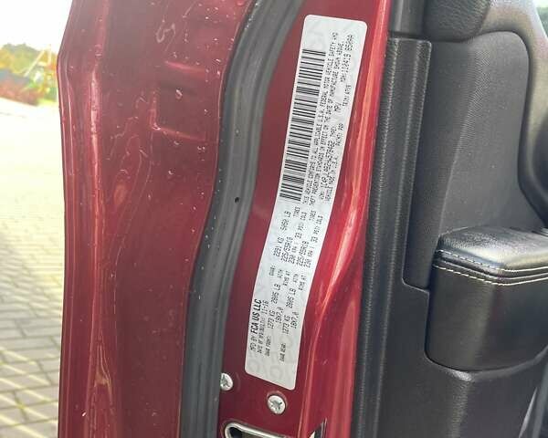 Красный Джип Чероки, объемом двигателя 2.36 л и пробегом 106 тыс. км за 12500 $, фото 14 на Automoto.ua