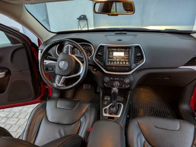 Красный Джип Чероки, объемом двигателя 3.2 л и пробегом 58 тыс. км за 23000 $, фото 15 на Automoto.ua