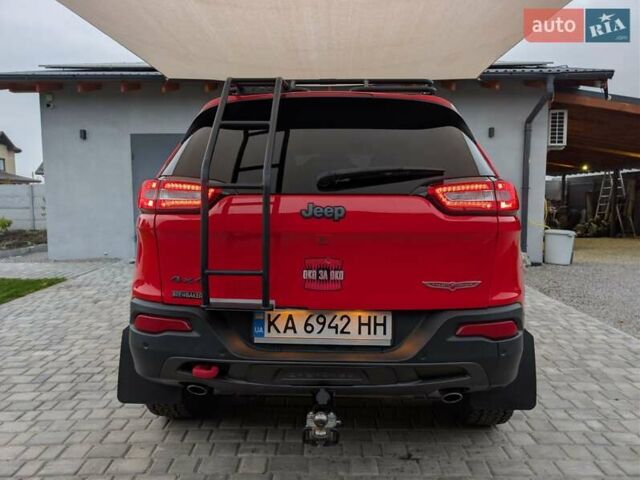 Красный Джип Чероки, объемом двигателя 3.24 л и пробегом 58 тыс. км за 22999 $, фото 4 на Automoto.ua