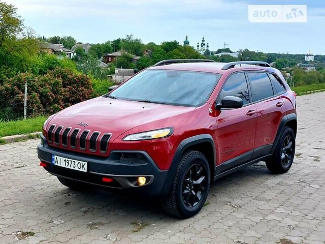 Червоний Джип Cherokee, об'ємом двигуна 3.24 л та пробігом 131 тис. км за 17000 $, фото 5 на Automoto.ua