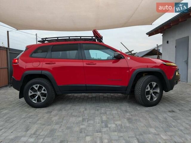 Красный Джип Чероки, объемом двигателя 3.24 л и пробегом 58 тыс. км за 22999 $, фото 2 на Automoto.ua