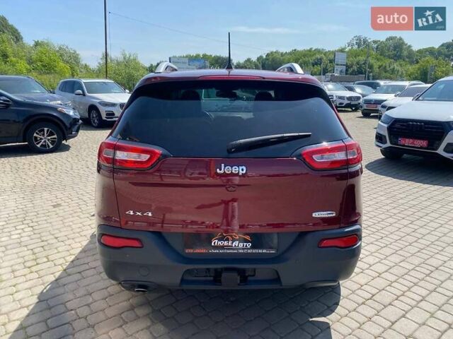 Червоний Джип Cherokee, об'ємом двигуна 2.4 л та пробігом 63 тис. км за 15900 $, фото 5 на Automoto.ua
