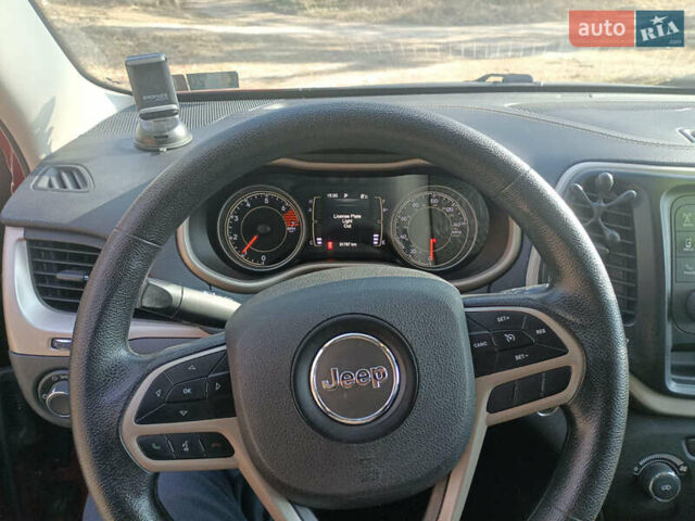 Червоний Джип Cherokee, об'ємом двигуна 2.4 л та пробігом 91 тис. км за 15500 $, фото 6 на Automoto.ua