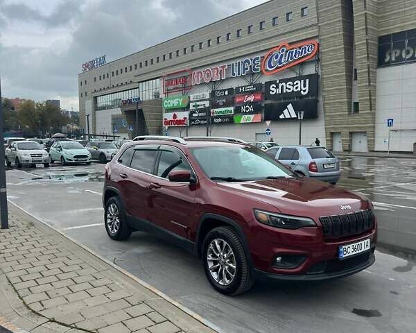 Джип Чероки 2018 в Львове на Automoto.ua Красный Джип Чероки, объемом двигателя 2.36 л и пробегом 165 тыс. км за 16000 $, фото 3 на Automoto.ua
