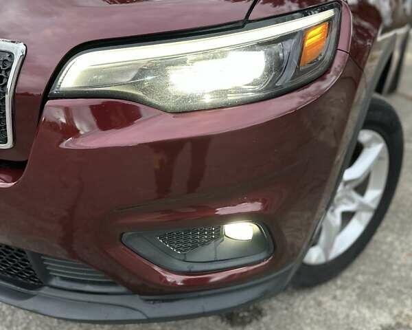 Червоний Джип Cherokee, об'ємом двигуна 2.36 л та пробігом 199 тис. км за 15300 $, фото 5 на Automoto.ua