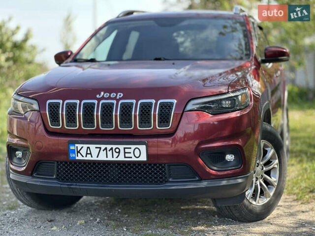 Красный Джип Чероки, объемом двигателя 2.36 л и пробегом 123 тыс. км за 14300 $, фото 2 на Automoto.ua
