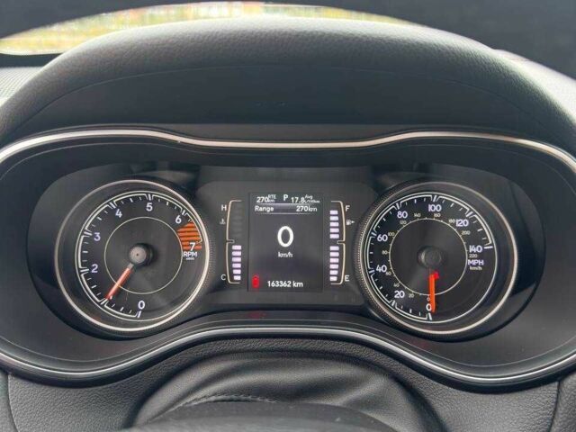 Джип Чероки 2018 в Львове на Automoto.ua Красный Джип Чероки, объемом двигателя 2.4 л и пробегом 165 тыс. км за 16000 $, фото 20 на Automoto.ua