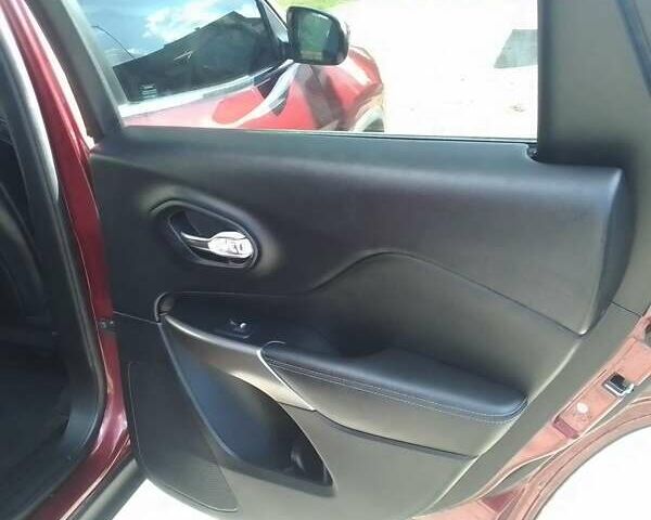 Джип Чероки 2018 в Черкассах на Automoto.ua Красный Джип Чероки, объемом двигателя 2.4 л и пробегом 163 тыс. км за 14500 $, фото 13 на Automoto.ua