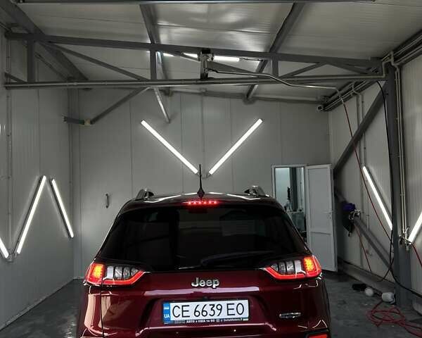 Червоний Джип Cherokee, об'ємом двигуна 2.36 л та пробігом 63 тис. км за 16500 $, фото 11 на Automoto.ua