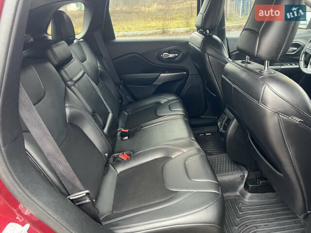 Красный Джип Чероки, объемом двигателя 2.4 л и пробегом 187 тыс. км за 14700 $, фото 26 на Automoto.ua