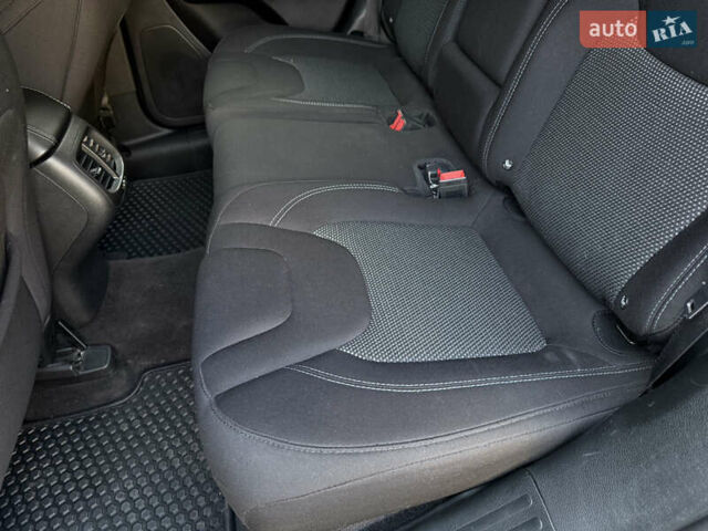 Красный Джип Чероки, объемом двигателя 3.24 л и пробегом 88 тыс. км за 15800 $, фото 43 на Automoto.ua