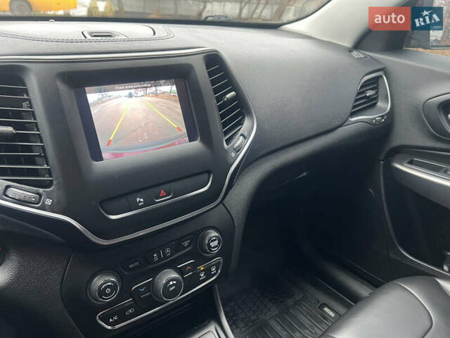 Красный Джип Чероки, объемом двигателя 2.4 л и пробегом 187 тыс. км за 14700 $, фото 28 на Automoto.ua