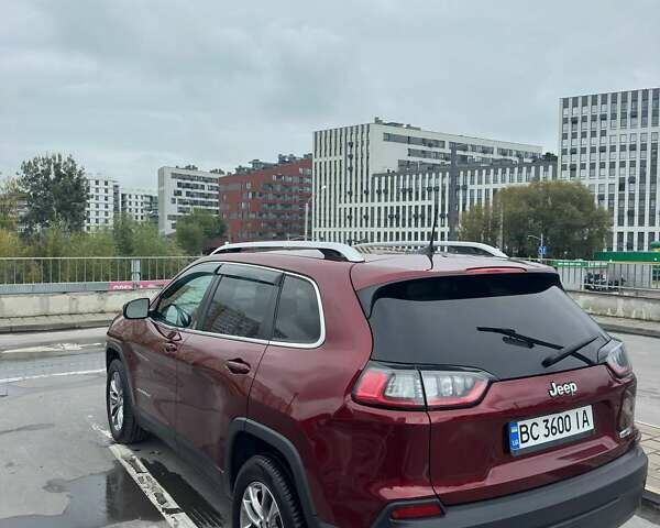 Джип Чероки 2018 в Львове на Automoto.ua Красный Джип Чероки, объемом двигателя 2.36 л и пробегом 165 тыс. км за 16000 $, фото 7 на Automoto.ua