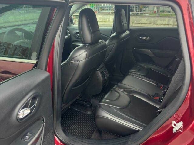 Джип Чероки 2018 в Львове на Automoto.ua Красный Джип Чероки, объемом двигателя 2.4 л и пробегом 165 тыс. км за 16000 $, фото 17 на Automoto.ua