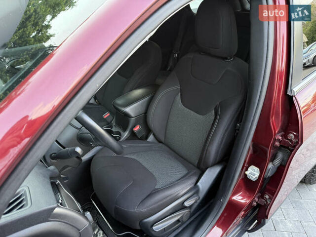 Красный Джип Чероки, объемом двигателя 3.24 л и пробегом 88 тыс. км за 15800 $, фото 40 на Automoto.ua