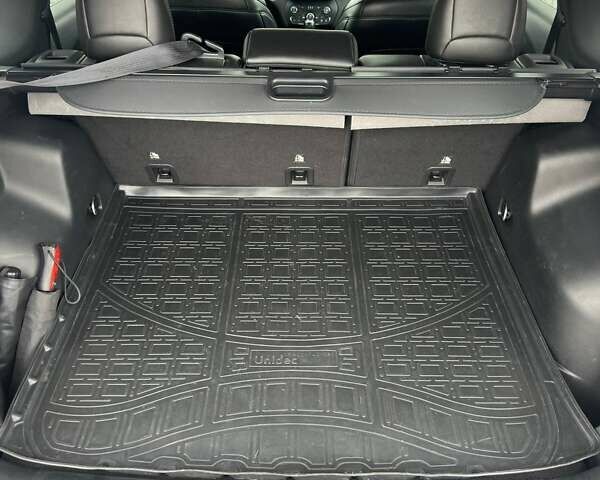 Джип Чероки 2018 в Львове на Automoto.ua Красный Джип Чероки, объемом двигателя 2.36 л и пробегом 165 тыс. км за 16000 $, фото 11 на Automoto.ua