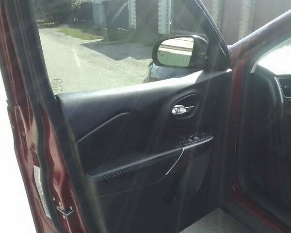 Червоний Джип Cherokee, об'ємом двигуна 2.4 л та пробігом 163 тис. км за 14500 $, фото 5 на Automoto.ua