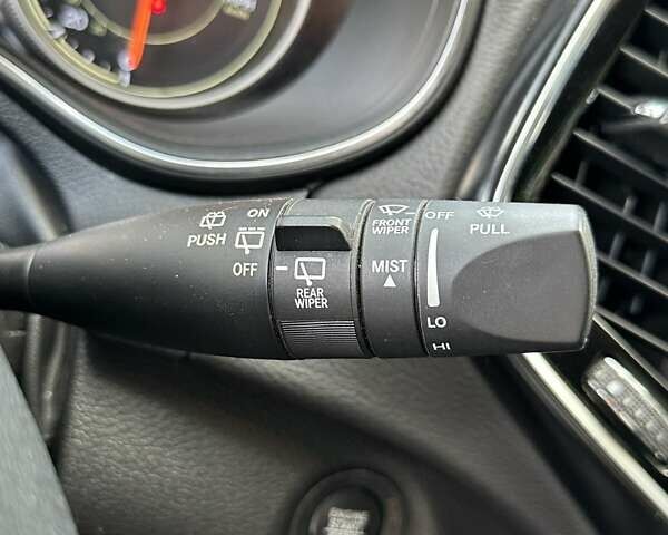 Червоний Джип Cherokee, об'ємом двигуна 2 л та пробігом 87 тис. км за 18300 $, фото 36 на Automoto.ua