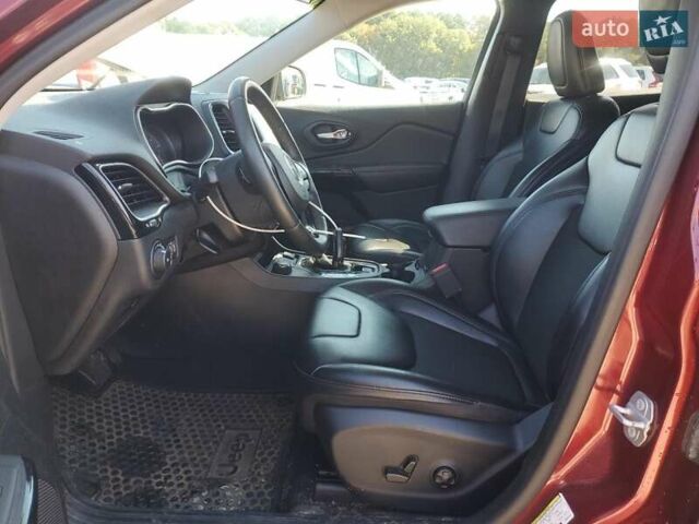 Червоний Джип Cherokee, об'ємом двигуна 2 л та пробігом 31 тис. км за 2700 $, фото 6 на Automoto.ua