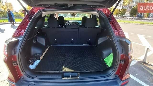 Красный Джип Чероки, объемом двигателя 3.2 л и пробегом 153 тыс. км за 16600 $, фото 45 на Automoto.ua