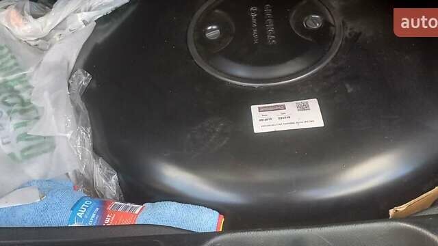 Красный Джип Чероки, объемом двигателя 3.2 л и пробегом 153 тыс. км за 16600 $, фото 28 на Automoto.ua