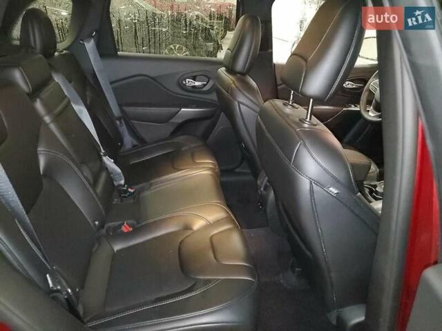 Червоний Джип Cherokee, об'ємом двигуна 2.36 л та пробігом 28 тис. км за 2500 $, фото 9 на Automoto.ua
