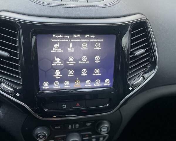 Красный Джип Чероки, объемом двигателя 3.24 л и пробегом 103 тыс. км за 18500 $, фото 14 на Automoto.ua