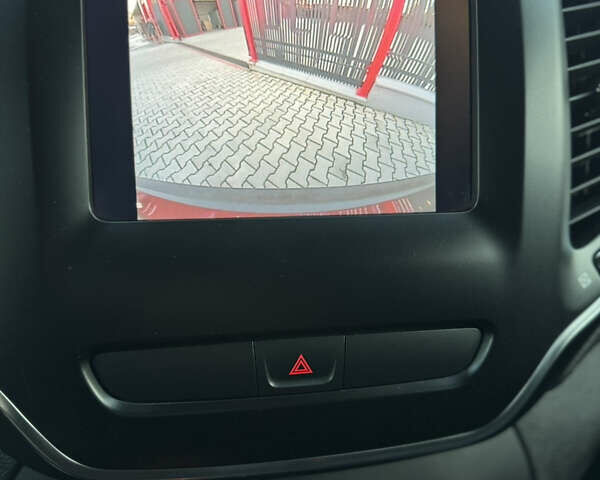 Червоний Джип Cherokee, об'ємом двигуна 2.36 л та пробігом 203 тис. км за 14500 $, фото 25 на Automoto.ua