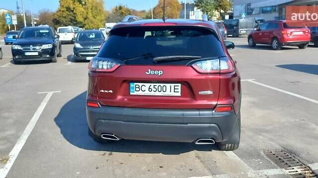 Красный Джип Чероки, объемом двигателя 3.2 л и пробегом 153 тыс. км за 16600 $, фото 4 на Automoto.ua