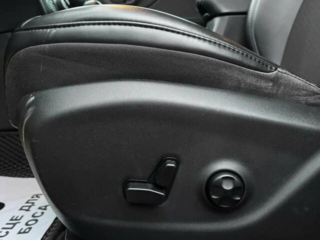 Красный Джип Чероки, объемом двигателя 2.4 л и пробегом 155 тыс. км за 17300 $, фото 20 на Automoto.ua