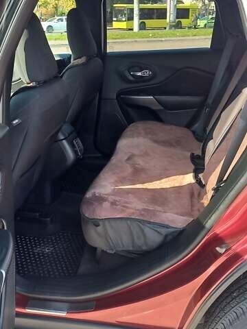 Красный Джип Чероки, объемом двигателя 3.2 л и пробегом 153 тыс. км за 16600 $, фото 5 на Automoto.ua