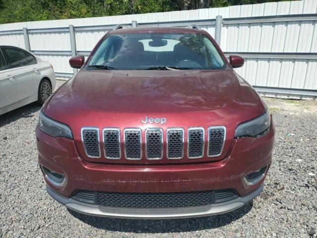 Червоний Джип Cherokee, об'ємом двигуна 2.4 л та пробігом 83 тис. км за 2000 $, фото 5 на Automoto.ua