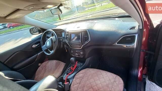 Красный Джип Чероки, объемом двигателя 3.2 л и пробегом 153 тыс. км за 16600 $, фото 13 на Automoto.ua