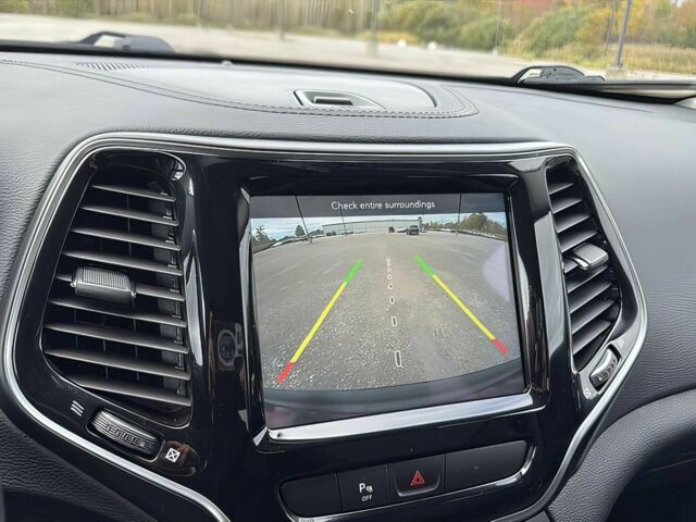 Червоний Джип Cherokee, об'ємом двигуна 3.2 л та пробігом 36 тис. км за 10180 $, фото 9 на Automoto.ua