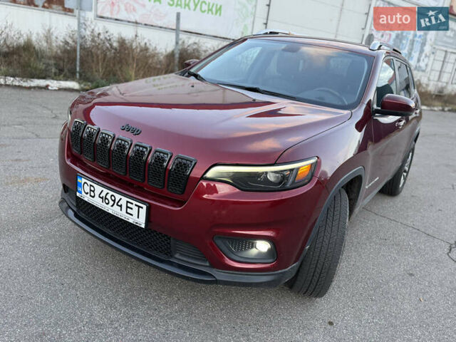 Джип Cherokee 2019 у Чернігові на Automoto.ua Червоний Джип Cherokee, об'ємом двигуна 3.24 л та пробігом 184 тис. км за 16700 $, фото 1 на Automoto.ua