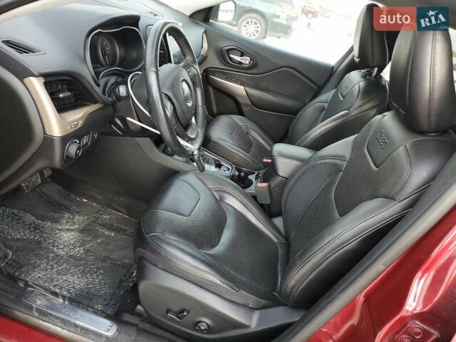 Джип Чероки 2019 в Харькове на Automoto.ua Красный Джип Чероки, объемом двигателя 3.24 л и пробегом 84 тыс. км за 3000 $, фото 6 на Automoto.ua