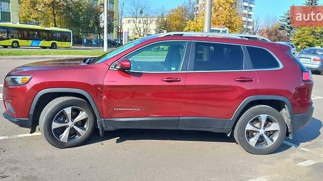 Красный Джип Чероки, объемом двигателя 3.2 л и пробегом 153 тыс. км за 16600 $, фото 3 на Automoto.ua