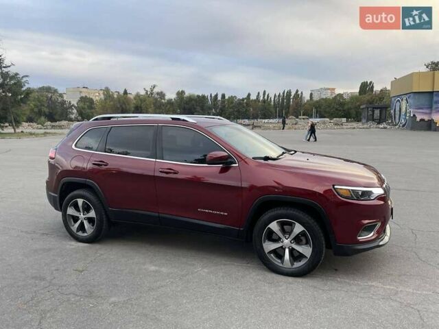 Красный Джип Чероки, объемом двигателя 3.24 л и пробегом 103 тыс. км за 18500 $, фото 4 на Automoto.ua