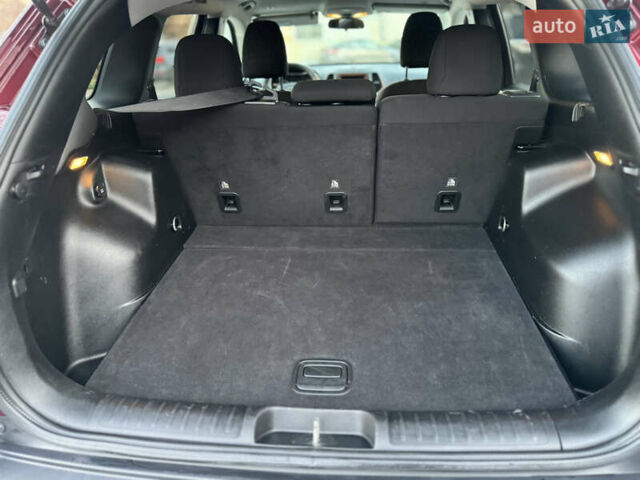 Червоний Джип Cherokee, об'ємом двигуна 2.36 л та пробігом 203 тис. км за 14500 $, фото 37 на Automoto.ua