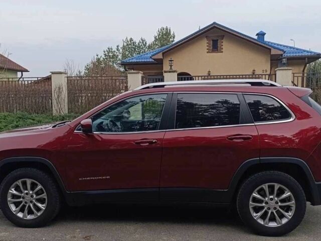 Джип Чероки 2019 в Киеве на Automoto.ua Красный Джип Чероки, объемом двигателя 2 л и пробегом 96 тыс. км за 15000 $, фото 6 на Automoto.ua