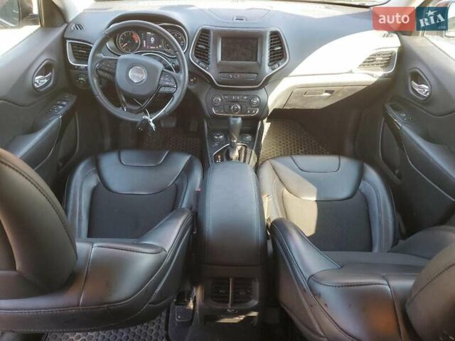 Червоний Джип Cherokee, об'ємом двигуна 2 л та пробігом 31 тис. км за 2700 $, фото 7 на Automoto.ua