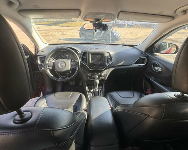 Червоний Джип Cherokee, об'ємом двигуна 2.36 л та пробігом 100 тис. км за 17300 $, фото 17 на Automoto.ua