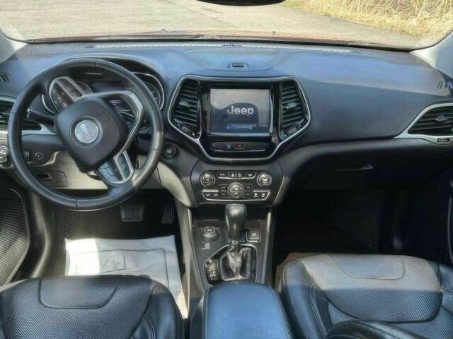 Красный Джип Чероки, объемом двигателя 3.2 л и пробегом 47 тыс. км за 17000 $, фото 8 на Automoto.ua